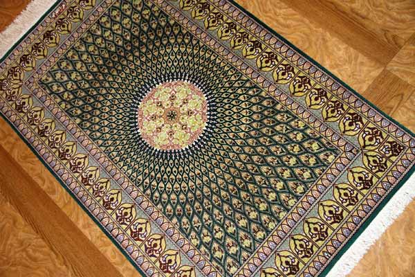 インテリアマットシルク、輸入玄関マットのシルククムペルシャ絨毯49053、サイズ:122x78cm