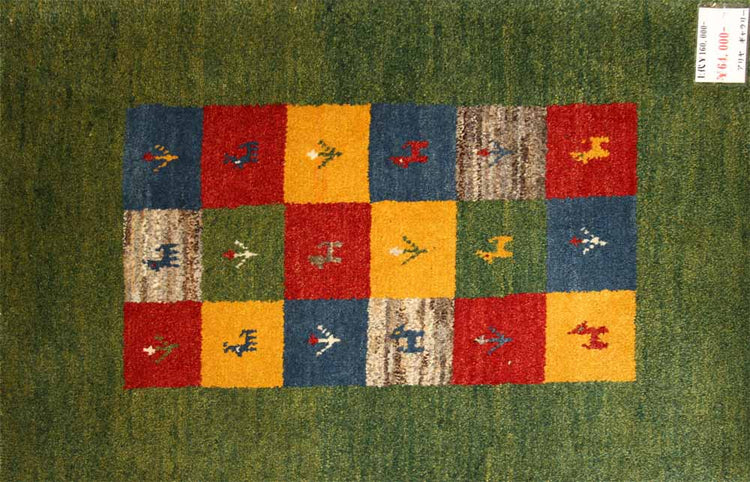 細かい織り方のギャッベコルデスタン産ウール26213、サイズ:88x61cm(フサ含まず)