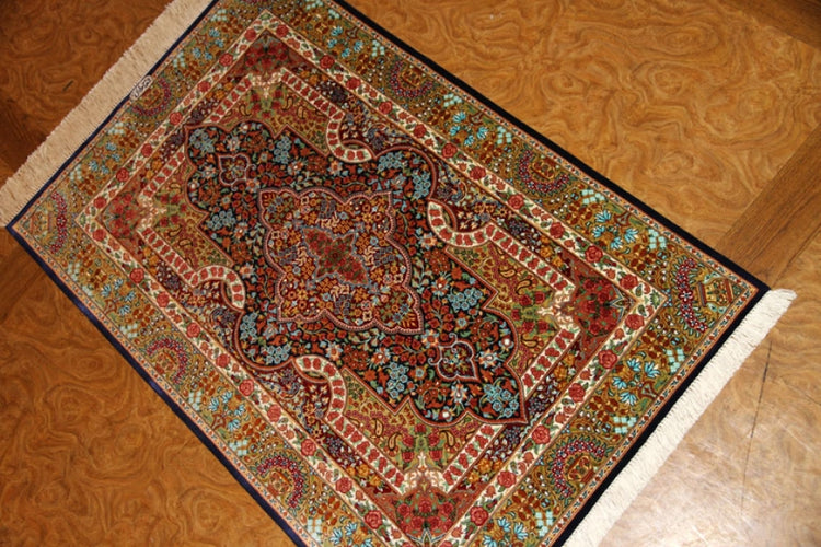 シルクの玄関マットカラフルなペルシャ絨毯56094、サイズ:117x76cm