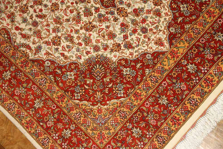 イラン製ペルシャ絨毯クムシルクのセンターラグ60026、ハンドメイドシルクカーペットサイズ:153x97 CM (フサ含まず)