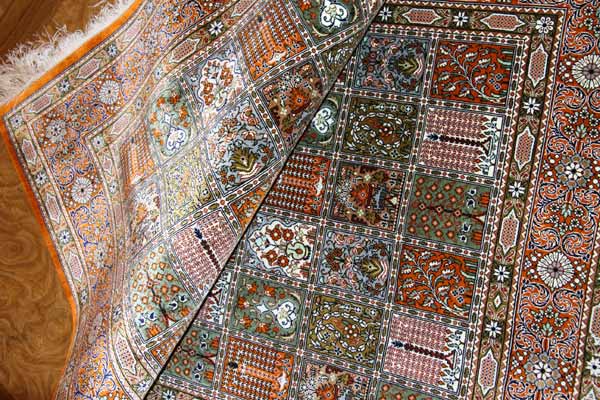 センターラグのペルシャ絨毯ヘシティー模様、イラン直輸入49079、サイズ：148x99ｃｍ（フサ含まず）