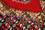 赤いキリムのアクセントラグセネ産地148000,サイズ：144x128ｃｍ（フサ含まず）