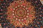 ペルシャ絨毯クム、とても綺麗な花模様のシルク手織りペルシャ56007、サイズ：88x59 CM