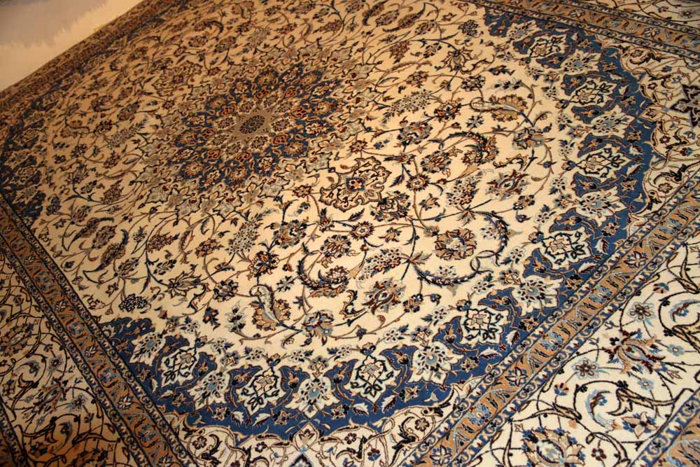 高級ナイン6ラリビングジュウタン6660、サイズ：312x205ｃｍ（フサ含まず）