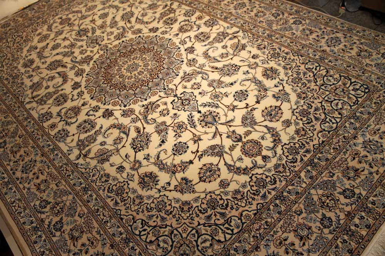 高品質のナインハビビヤン工房40006,高級ペルシャじゅうたん、サイズ：300x200 CM
