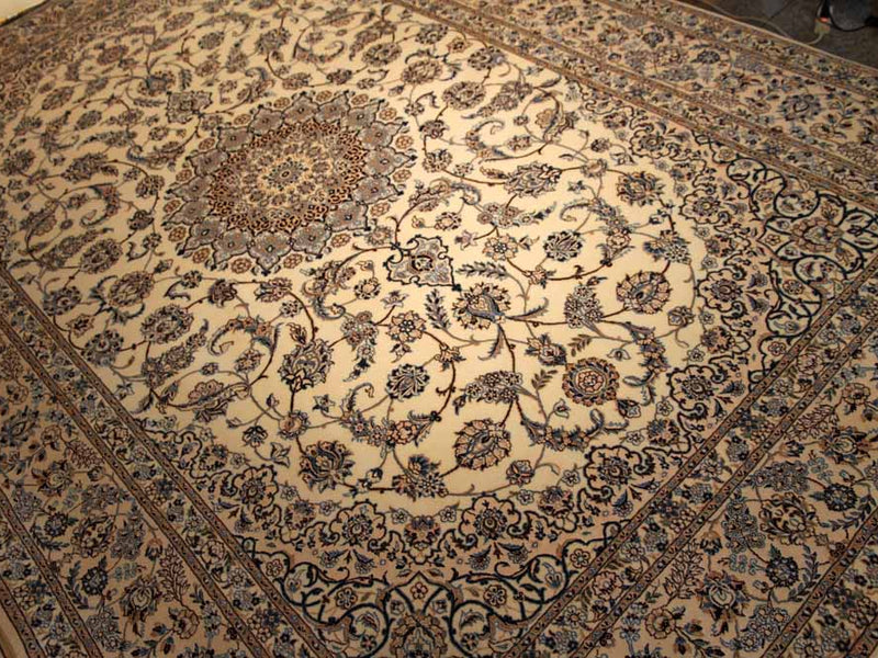 高品質のナインハビビヤン工房40006,高級ペルシャじゅうたん、サイズ：300x200 CM