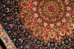 ペルシャ絨毯クム、とても綺麗な花模様のシルク手織りペルシャ56007、サイズ：88x59 CM