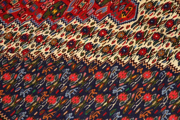 セネキリムのセンターラグカーペット5589,サイズ：159x124ｃｍ（フサ含まず）