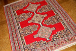 赤いキリムのセネ高級品質センターラグ146000,サイズ：153x125ｃｍ（フサ含まず）