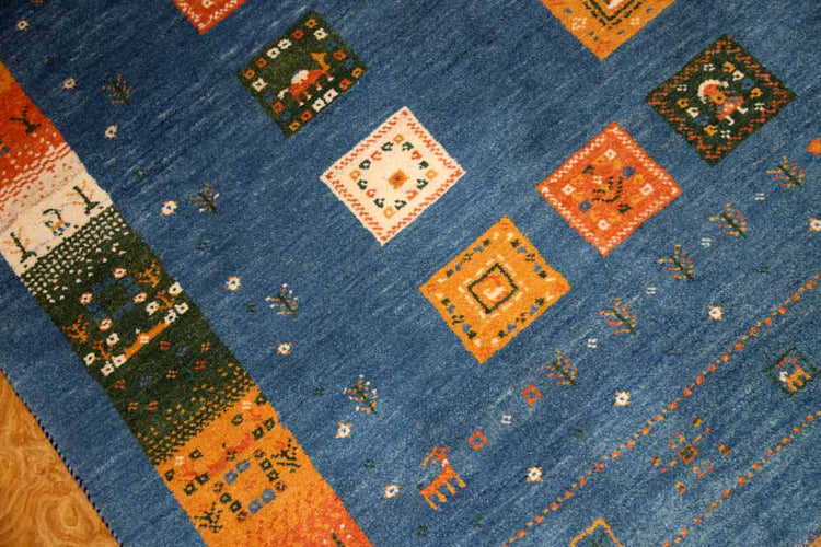 手織りペルシャギャッベのスカイーブルーラグ1700001、オリジナルギャッベ、サイズ：192x148 CM (フサ含まず）