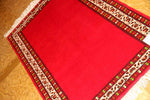 赤い色のトルケマン手織りペルシャ絨毯無地58556、サイズ：113x82ｃｍ（フサ含まず）