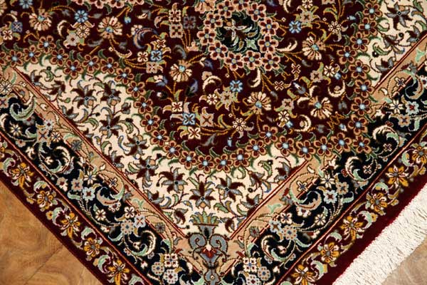 クム産地シルク100％玄関マットメダリオンデザイン、ペルシャ絨毯49038、サイズ：95x60 CM