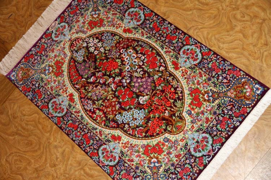 花模様シルク手織りペルシャ絨毯、玄関マットサイズ56049、サイズ： 89x60 CM