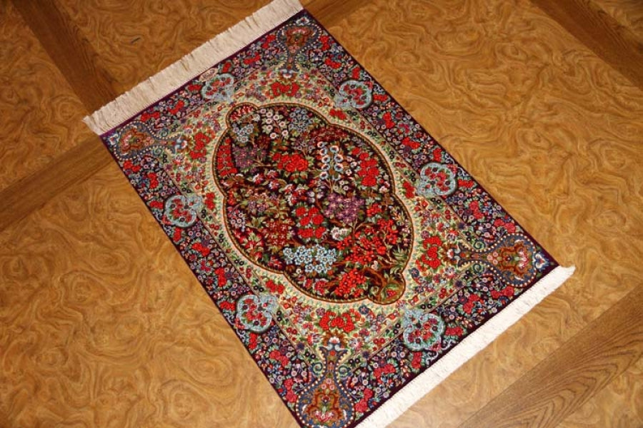 花模様シルク手織りペルシャ絨毯、玄関マットサイズ56049、サイズ： 89x60 CM