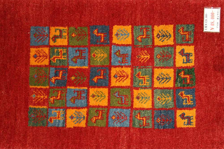 赤い手織りイラン輸入ペルシャギャッベの玄関マット26801、サイズ：86x61ｃｍ（フサ含まず）