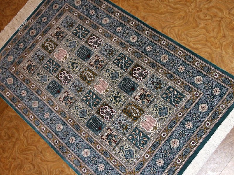 グリーン色のヘシティーデザイン絹玄関マットのペルシャ絨毯56068、サイズ：121x78ｃｍ（フサ含まず）