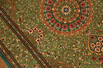 高級手作りペルシャ絨毯クムシルクグリーン57008、green carpet silk、サイズ：121x76 CM