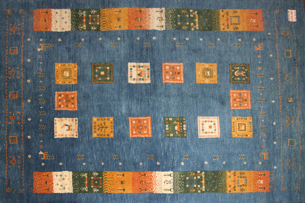 手織りペルシャギャッベのスカイーブルーラグ1700001、オリジナルギャッベ、サイズ：192x148 CM (フサ含まず）