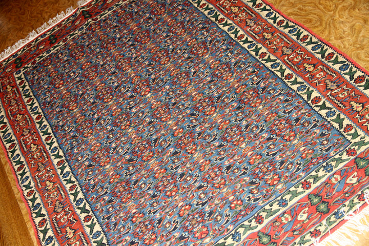 手織り高級キリムのセネ産地センターラグ124000,サイズ：155x117ｃｍ（フサ含まず）
