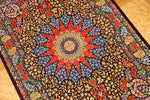ペルシャ絨毯のクムシルクとても高品質マット57009,サイズ：122x76 CM