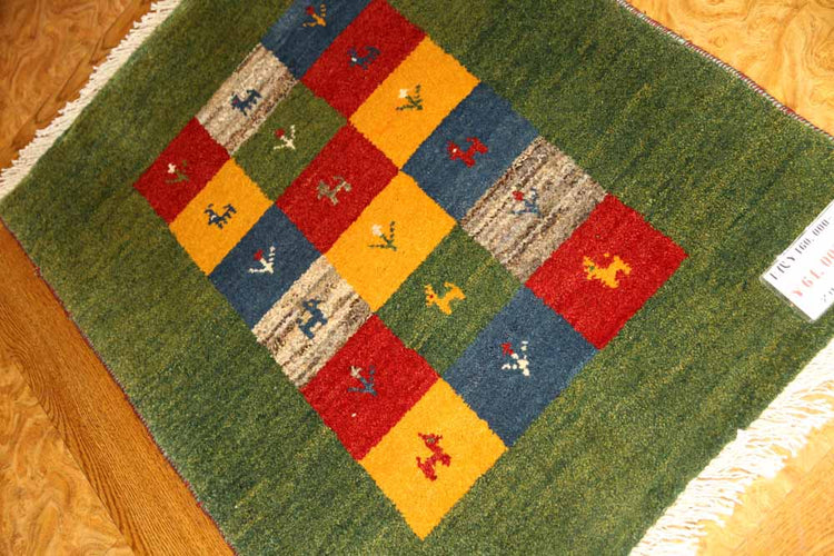 細かい織り方のギャッベコルデスタン産ウール26213、サイズ：88ｘ61ｃｍ（フサ含まず）