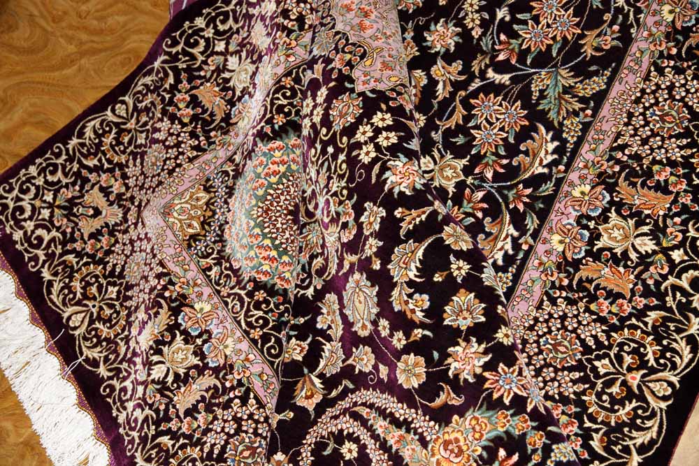 最高級ペルシャ絨毯シルク100%ラグサイズ60007、サイズ：192x134 ｃｍ（フサ含まず)