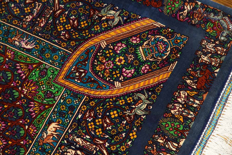 トップクラス手織りシルクペルシャ絨毯有名工房センターラグ60019、サイズ：153x103 CM (フサ含まず)