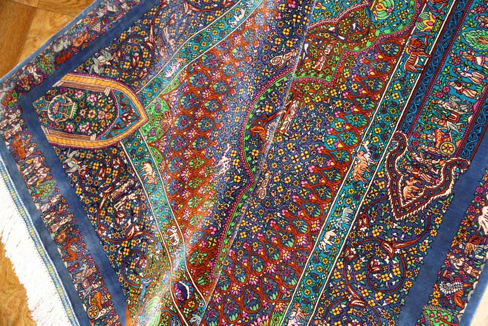 トップクラス手織りシルクペルシャ絨毯有名工房センターラグ60019、サイズ：153x103 CM (フサ含まず)
