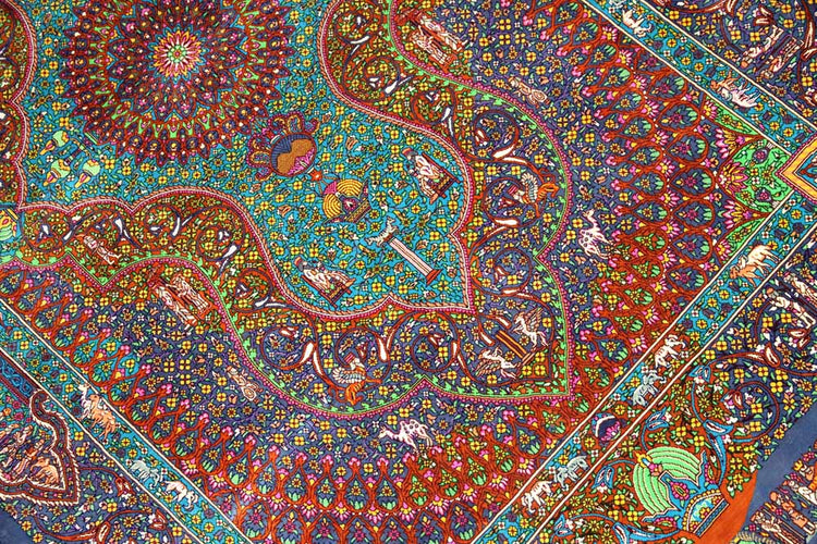 トップクラス手織りシルクペルシャ絨毯有名工房センターラグ60019、サイズ：153x103 CM (フサ含まず)