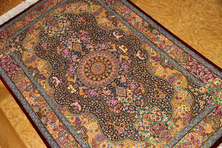 有名工房のジャムシディーセンターラグ、ペルシャ絨毯クム60027、サイズ：148x97 CM (フサ含まず)