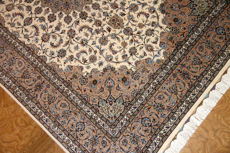カシャーンシルク最高級ペルシャ絨毯ラグ99508、サイズ：203x134 CM（フサ含まず）