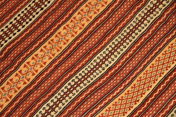 シンプルキリムのカラート産地手織りウール4437,サイズ：205x148ｃｍ（フサ含まず）