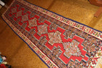 廊下敷き赤いセネキリムイラン輸入235000、サイズ：300x80ｃｍ（フサ含まず）