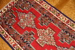 廊下敷き赤いセネキリムイラン輸入235000、サイズ：300x80ｃｍ（フサ含まず）
