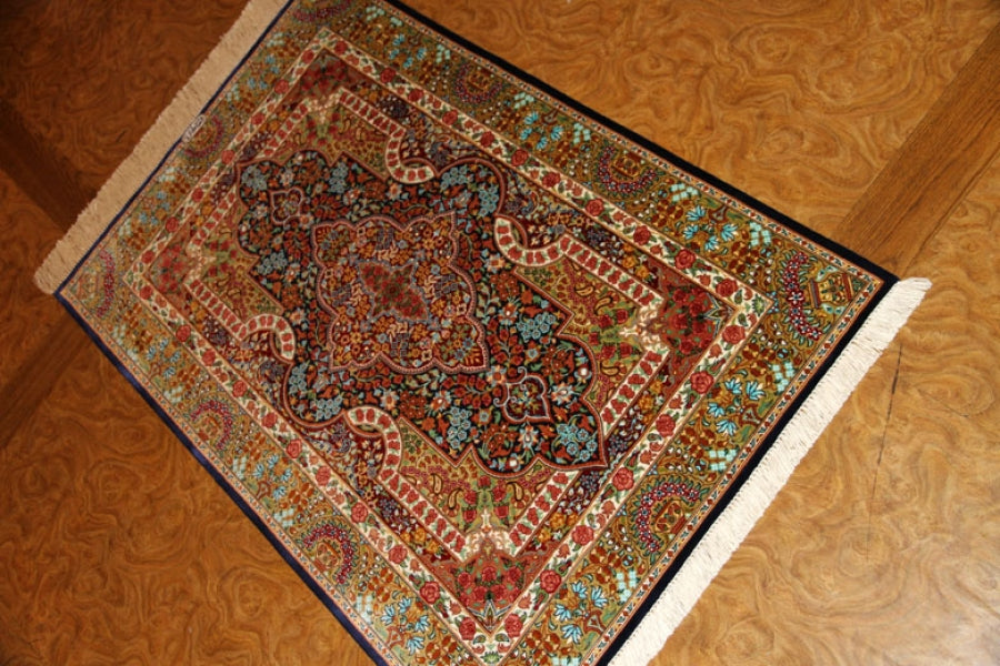 シルクの玄関マットカラフルなペルシャ絨毯56094、サイズ：117x76ｃｍ