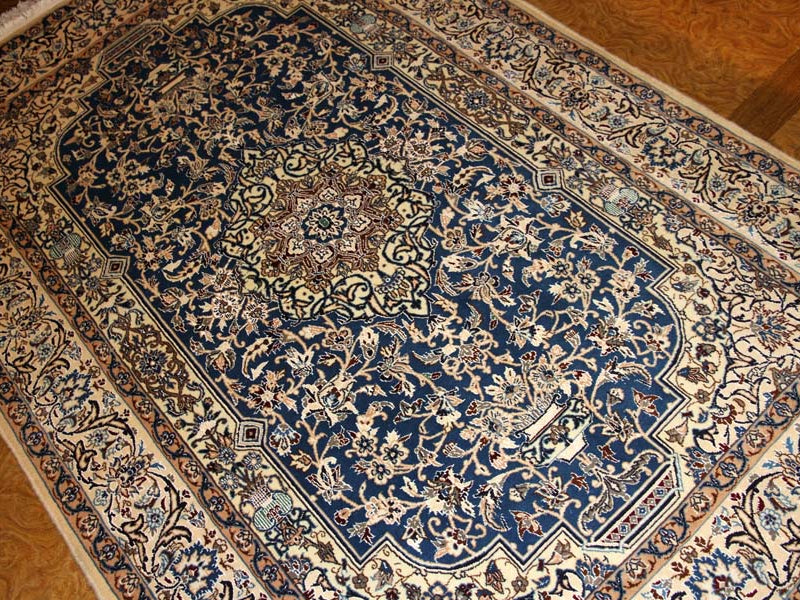 ブルーカーペットのナイン産地ハンドメイドペルシャ絨毯3276、サイズ：240x157ｃｍ