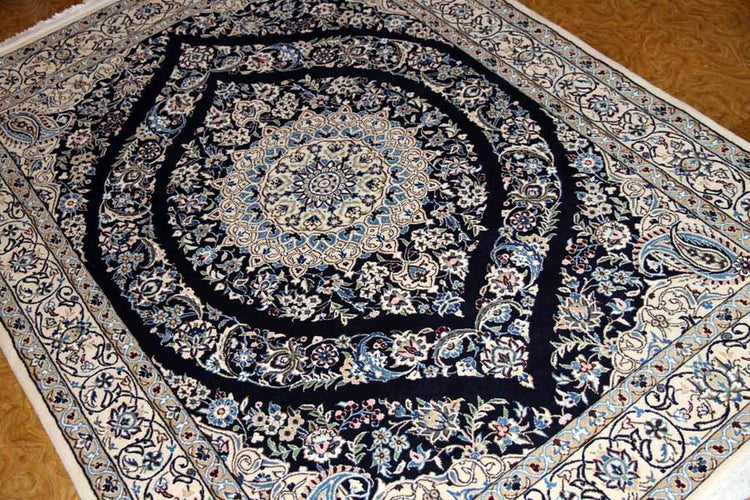 ペルシャ絨毯ナイン、シックな紺の色彩ラグサイズ530808,サイズ：200x150 CM