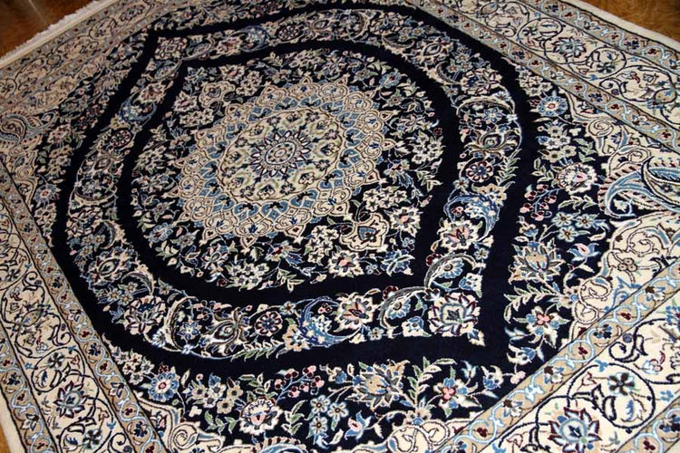 ペルシャ絨毯ナイン、シックな紺の色彩ラグサイズ530808,サイズ：200x150 CM