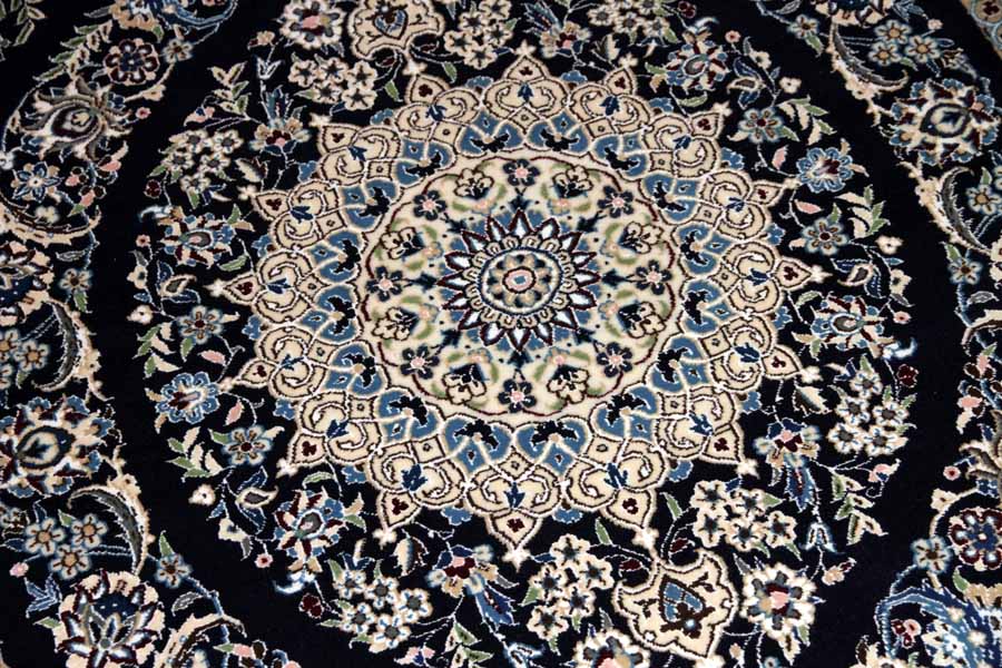 ペルシャ絨毯ナイン、シックな紺の色彩ラグサイズ530808,サイズ：200x150 CM