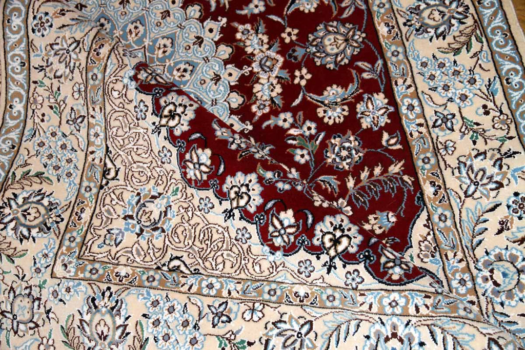 手織りイラン製リビングラグ、ペルシャ絨毯ナイン赤色21151、サイズ：234ｘ145 cm