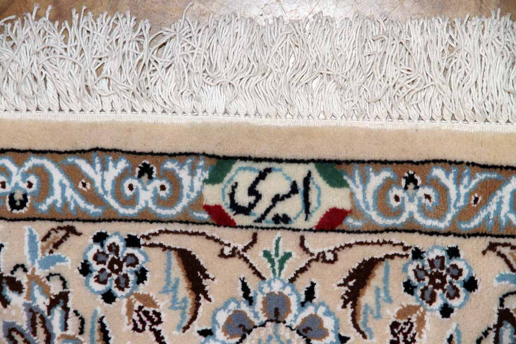 手織りイラン製リビングラグ、ペルシャ絨毯ナイン赤色21151、サイズ：234ｘ145 cm