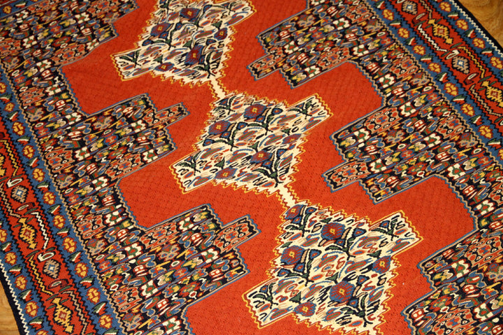 おしゃれインテリアキリムのセネ産地129000,サイズ：137x101ｃｍ（フサ含ます）