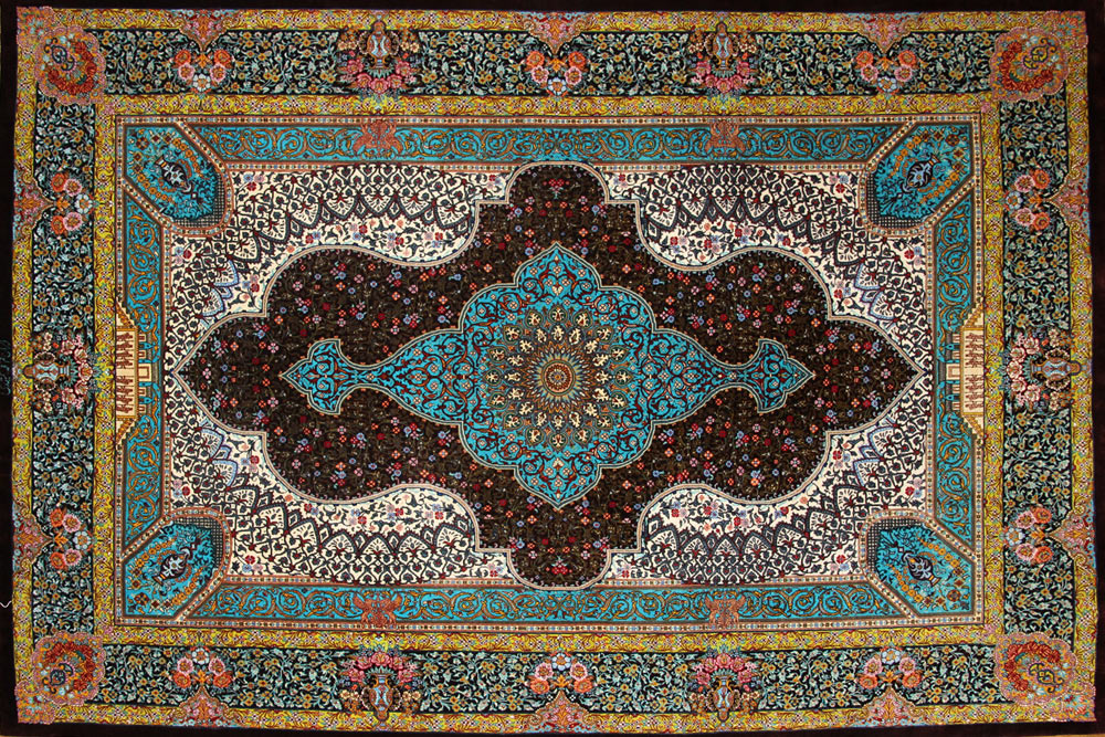 シルクのペルシャラグ高品質手織りイラン製絨毯60008、サイズ：195x134 CM (フサ含まず）