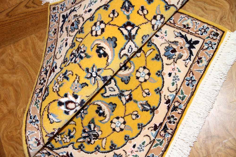 イラン輸入マンション玄関マットペルシャ絨毯ナイン産4153、サイズ：77x52 CM、