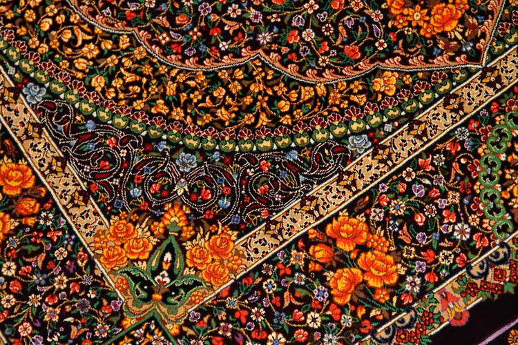 最高級手織りセンターラグ、クムシルクのペルシャ絨毯60022,サイズ：146x100 CM (フサ含まず））