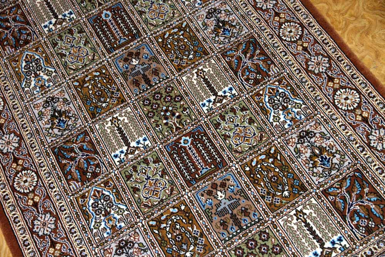 イラン製ペルシャ絨毯手織りセンターラグクムウールA167000、サイズ：150x104CM (フサを含まず)