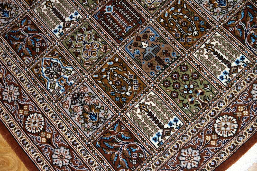 イラン製ペルシャ絨毯手織りセンターラグクムウールA167000、サイズ：150x104CM (フサを含まず)