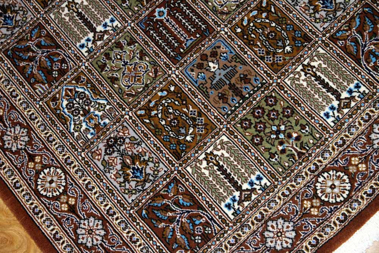 イラン製ペルシャ絨毯手織りセンターラグクムウールA167000、サイズ：150x104CM (フサを含まず)