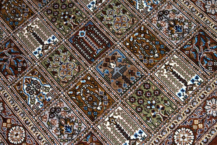 イラン製ペルシャ絨毯手織りセンターラグクムウールA167000、サイズ：150x104CM (フサを含まず)