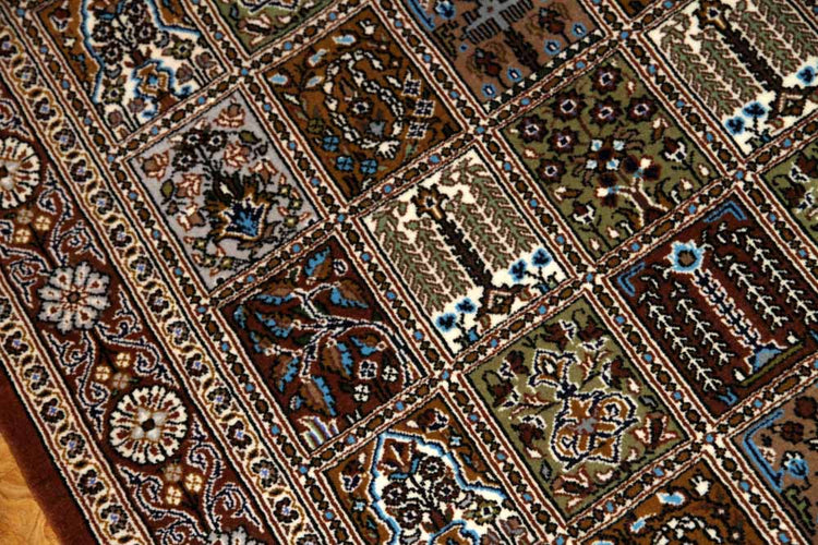 イラン製ペルシャ絨毯手織りセンターラグクムウールA167000、サイズ：150x104CM (フサを含まず)